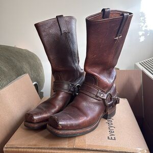 Vintage Frye Boots 77250 Women’s Harness 12 R Leather Boots US 7.5